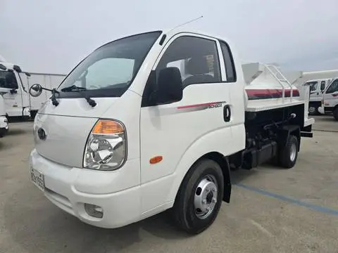 기아 봉고 2톤 탱크로리 2007년식 봉고3 홈로리 전측면 외관